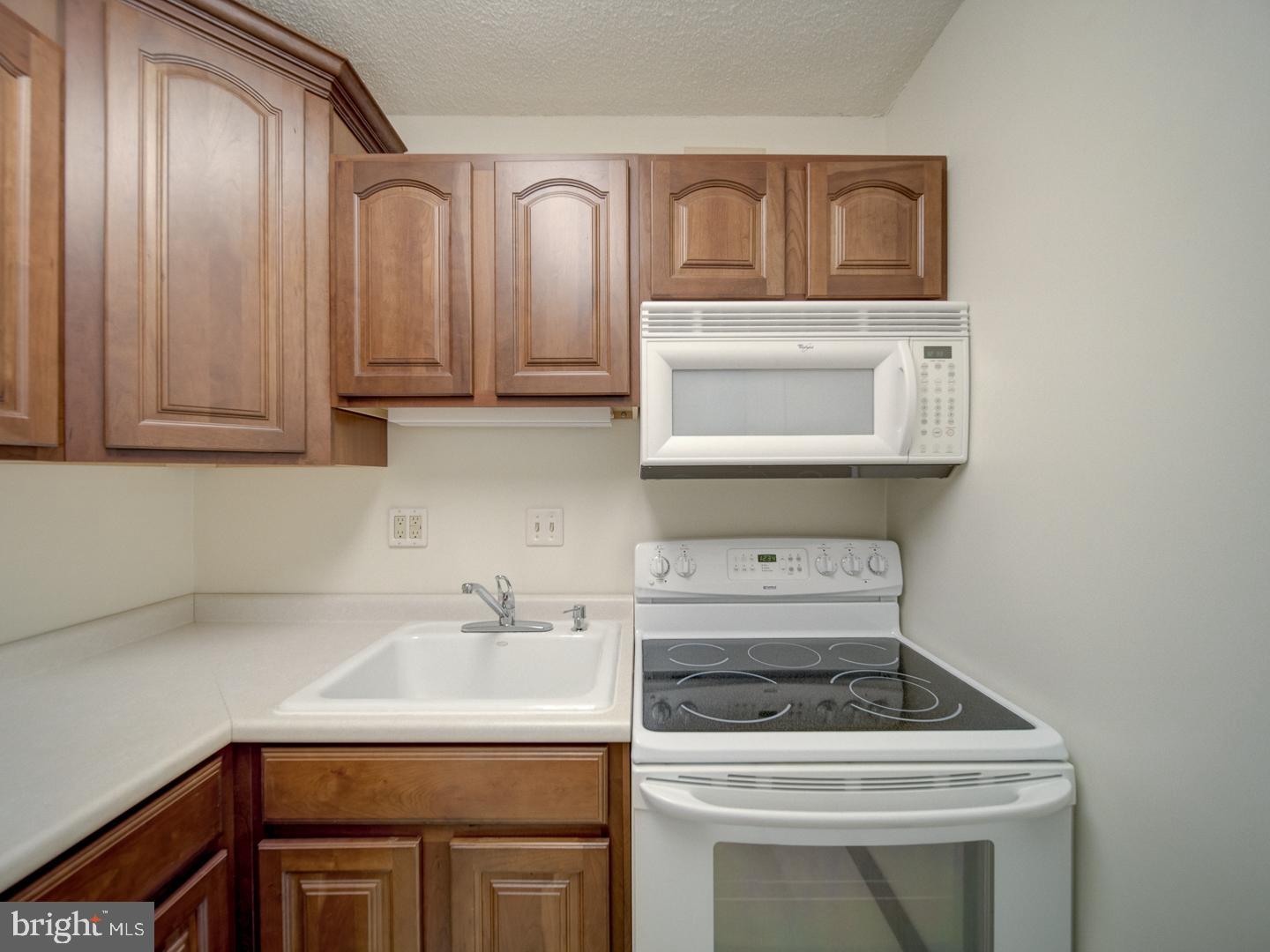 2059 HUNTINGTON AVE #300, ALEXANDRIA, Virginia 22303, ,1 BathroomBathrooms,Residential,For sale,2059 HUNTINGTON AVE #300,VAFX2273394 MLS # VAFX2273394