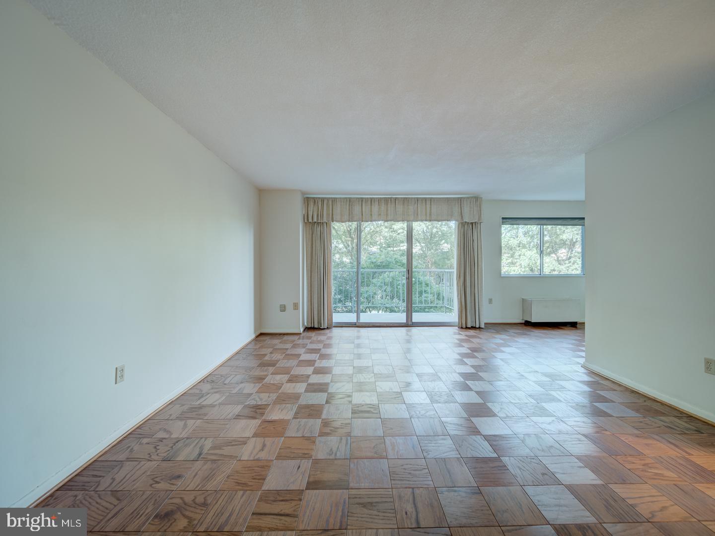2059 HUNTINGTON AVE #300, ALEXANDRIA, Virginia 22303, ,1 BathroomBathrooms,Residential,For sale,2059 HUNTINGTON AVE #300,VAFX2273394 MLS # VAFX2273394
