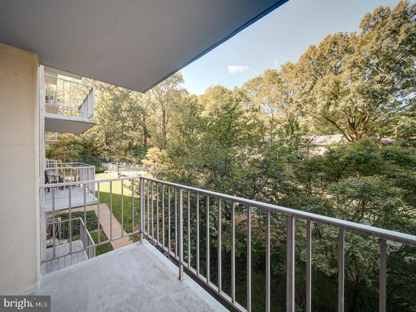 2059 HUNTINGTON AVE #300, ALEXANDRIA, Virginia 22303, ,1 BathroomBathrooms,Residential,For sale,2059 HUNTINGTON AVE #300,VAFX2273394 MLS # VAFX2273394