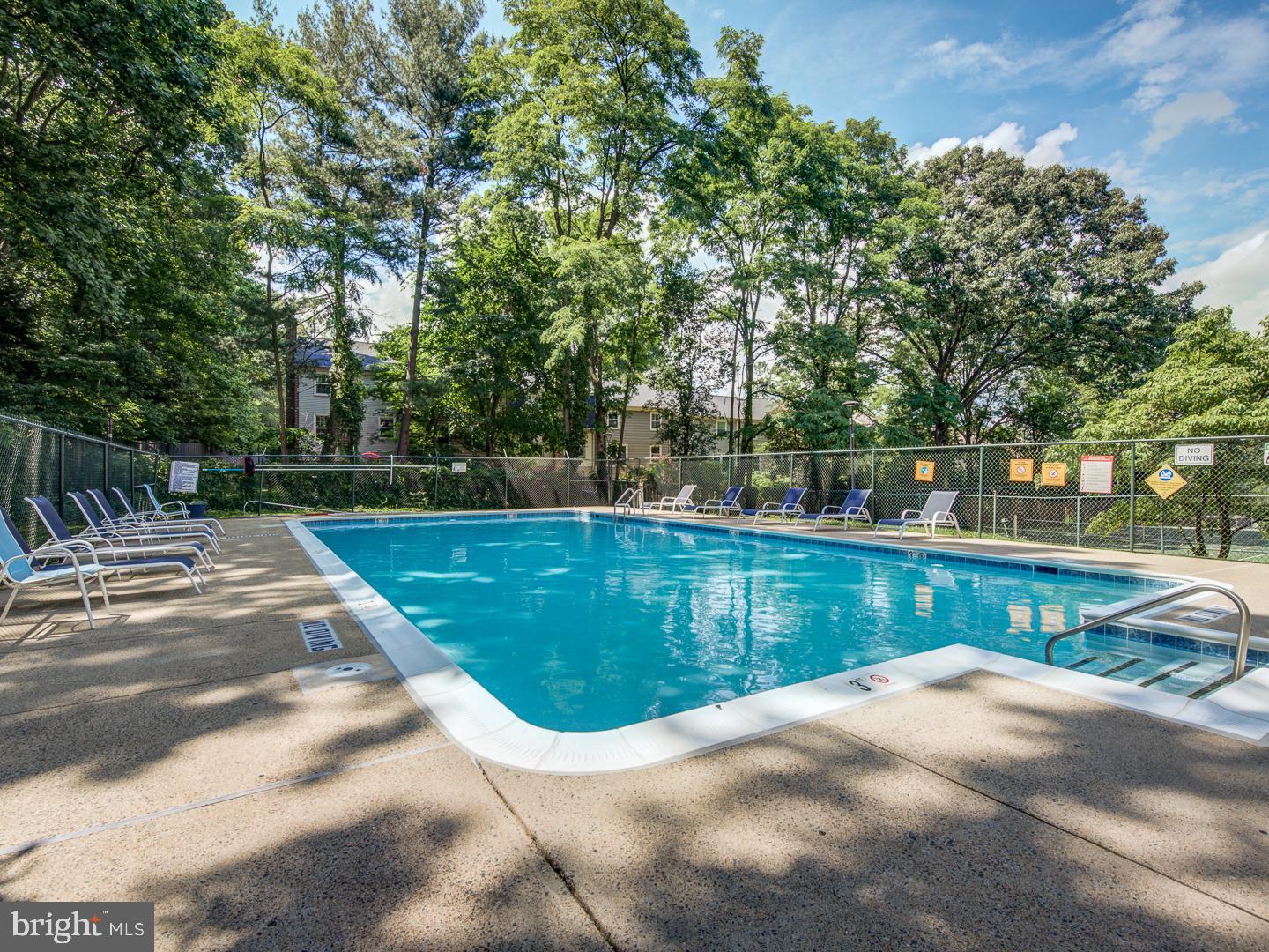2059 HUNTINGTON AVE #300, ALEXANDRIA, Virginia 22303, ,1 BathroomBathrooms,Residential,For sale,2059 HUNTINGTON AVE #300,VAFX2273394 MLS # VAFX2273394