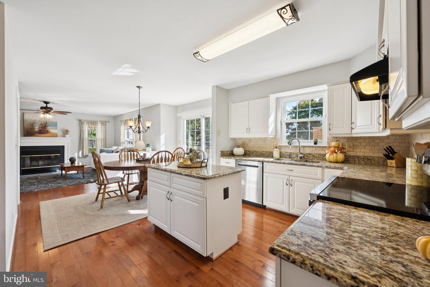 9579 MANASSAS FORGE DR, MANASSAS, Virginia 20111, 5 Bedrooms Bedrooms, ,3 BathroomsBathrooms,Residential,For sale,9579 MANASSAS FORGE DR,VAPW2105648 MLS # VAPW2105648