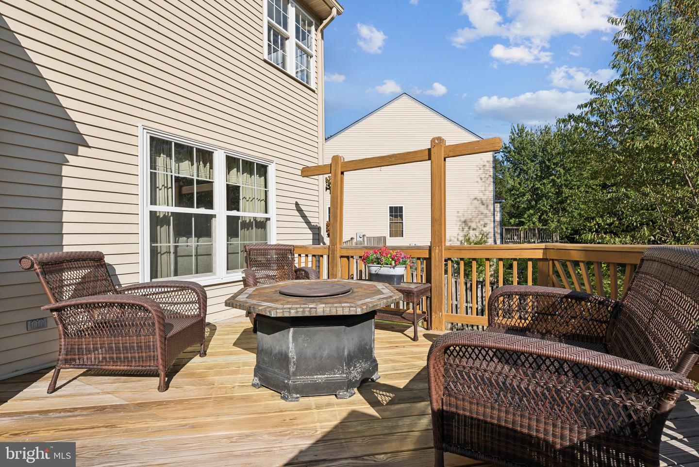 9579 MANASSAS FORGE DR, MANASSAS, Virginia 20111, 5 Bedrooms Bedrooms, ,3 BathroomsBathrooms,Residential,For sale,9579 MANASSAS FORGE DR,VAPW2105648 MLS # VAPW2105648