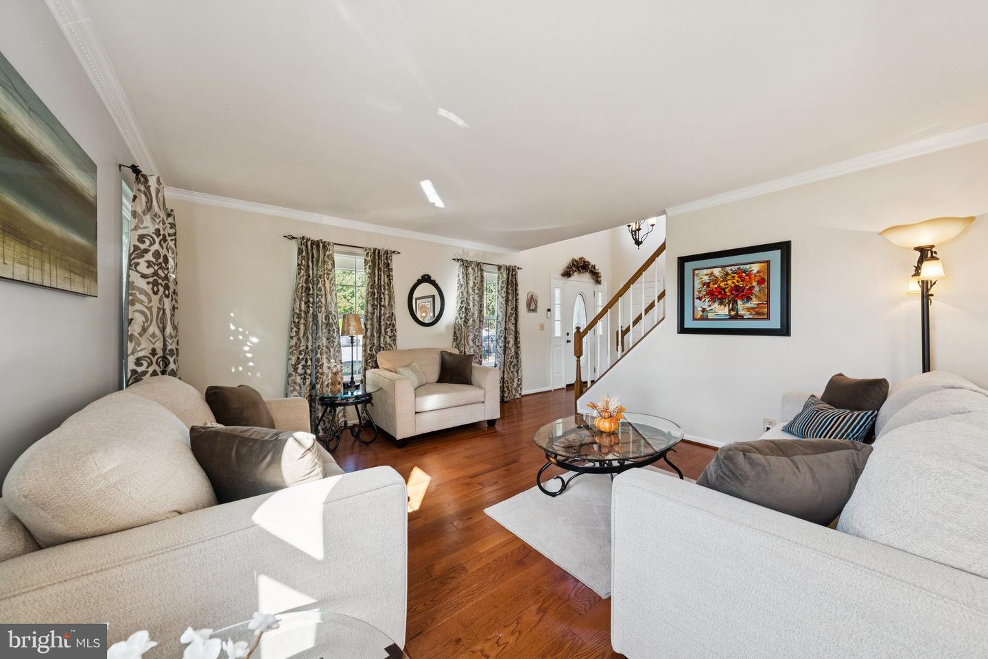 9579 MANASSAS FORGE DR, MANASSAS, Virginia 20111, 5 Bedrooms Bedrooms, ,3 BathroomsBathrooms,Residential,For sale,9579 MANASSAS FORGE DR,VAPW2105648 MLS # VAPW2105648