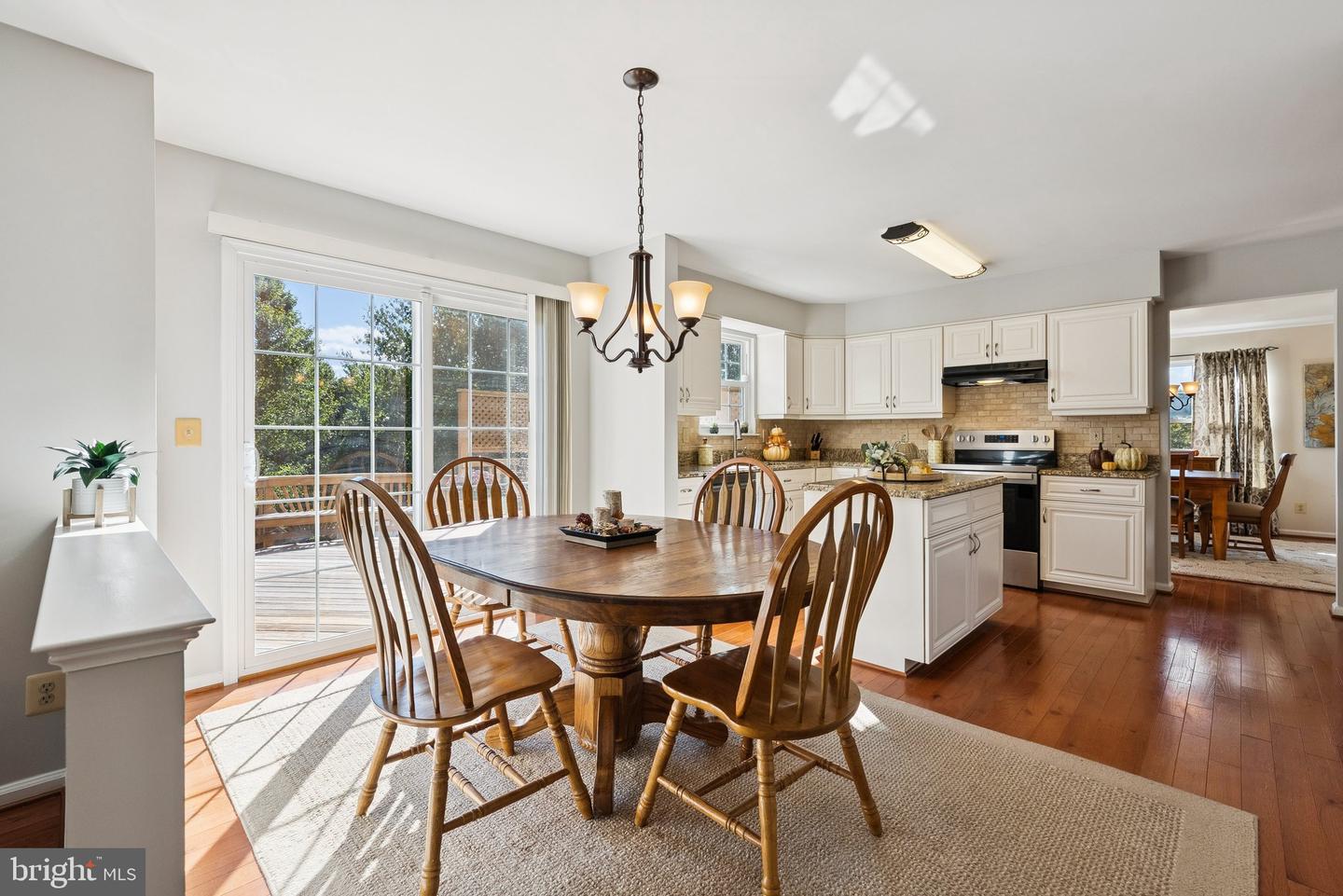 9579 MANASSAS FORGE DR, MANASSAS, Virginia 20111, 5 Bedrooms Bedrooms, ,3 BathroomsBathrooms,Residential,For sale,9579 MANASSAS FORGE DR,VAPW2105648 MLS # VAPW2105648