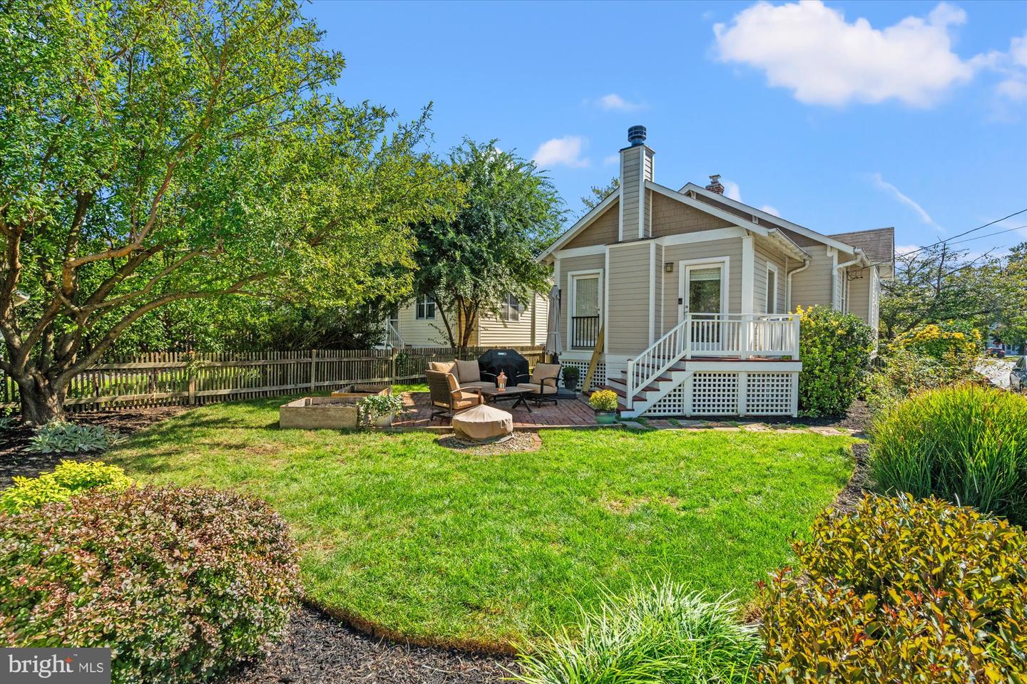 100 E CUSTIS AVE, ALEXANDRIA, Virginia 22301, 2 Bedrooms Bedrooms, ,2 BathroomsBathrooms,Residential,For sale,100 E CUSTIS AVE,VAAX2050664 MLS # VAAX2050664