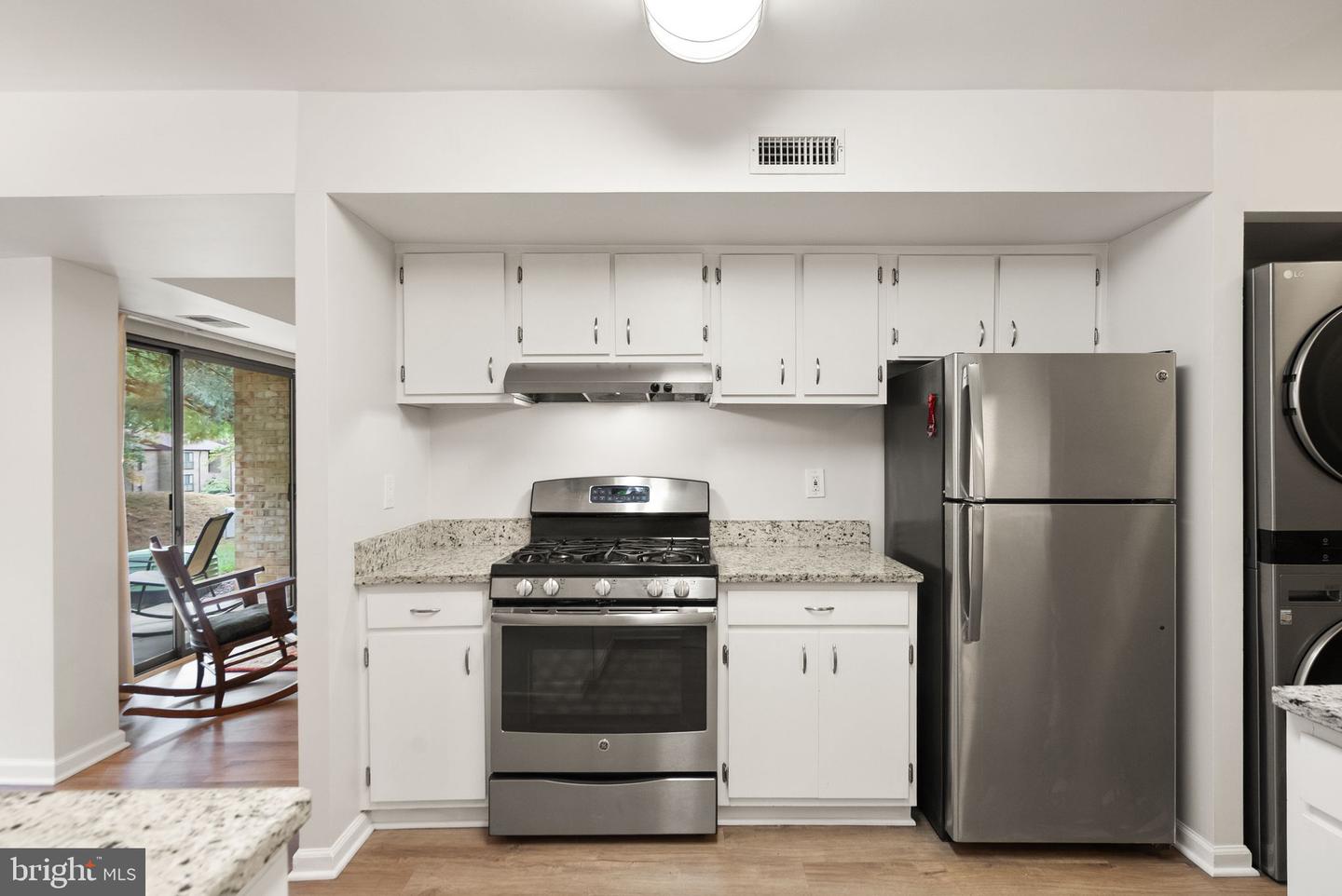 2042 ROYAL FERN CT #1B, RESTON, Virginia 20191, 2 Bedrooms Bedrooms, ,1 BathroomBathrooms,Residential,For sale,2042 ROYAL FERN CT #1B,VAFX2273432 MLS # VAFX2273432