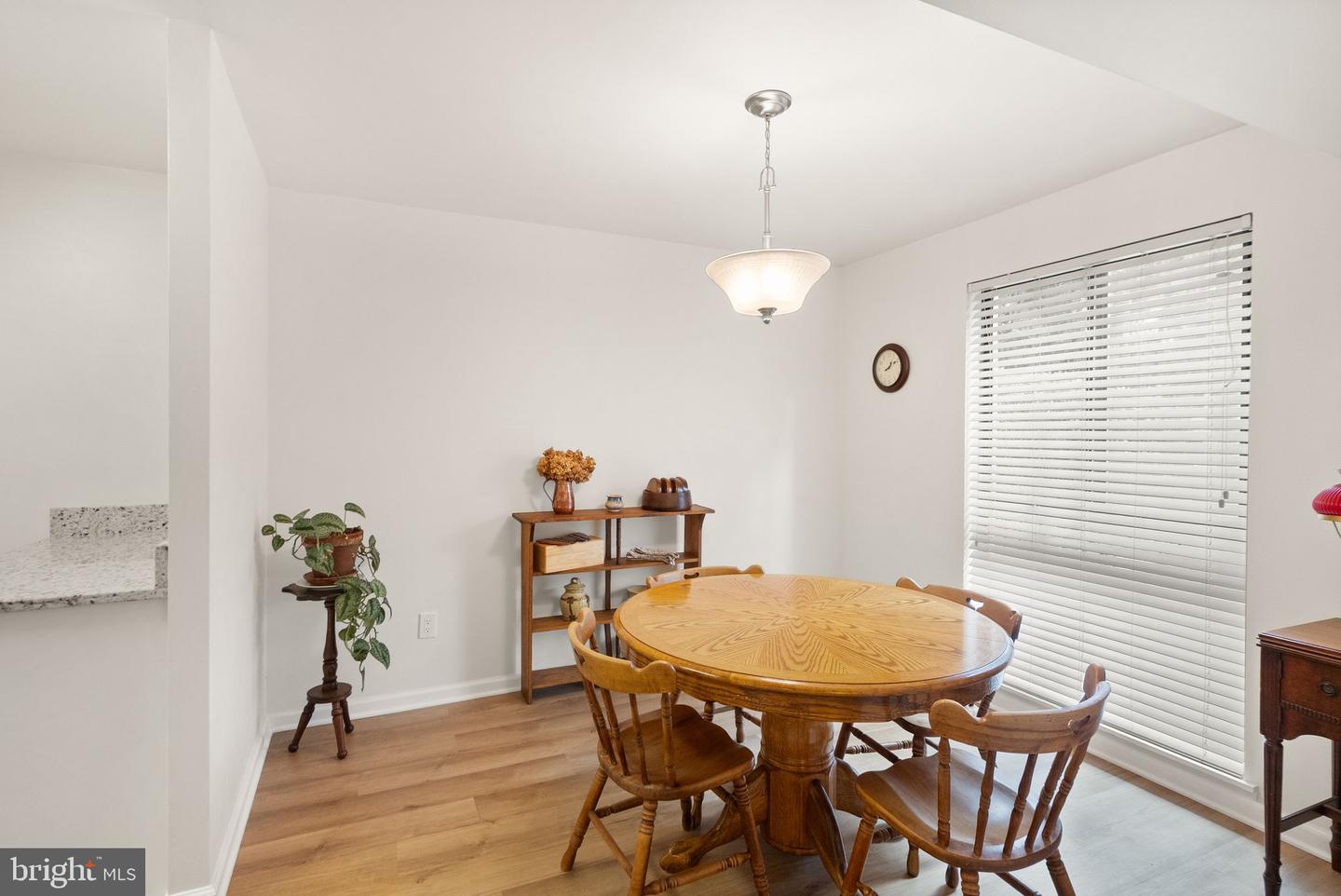 2042 ROYAL FERN CT #1B, RESTON, Virginia 20191, 2 Bedrooms Bedrooms, ,1 BathroomBathrooms,Residential,For sale,2042 ROYAL FERN CT #1B,VAFX2273432 MLS # VAFX2273432