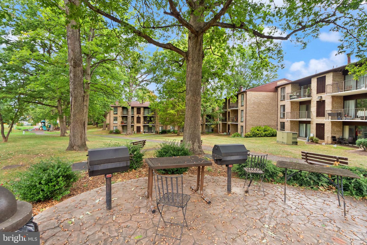 2042 ROYAL FERN CT #1B, RESTON, Virginia 20191, 2 Bedrooms Bedrooms, ,1 BathroomBathrooms,Residential,For sale,2042 ROYAL FERN CT #1B,VAFX2273432 MLS # VAFX2273432