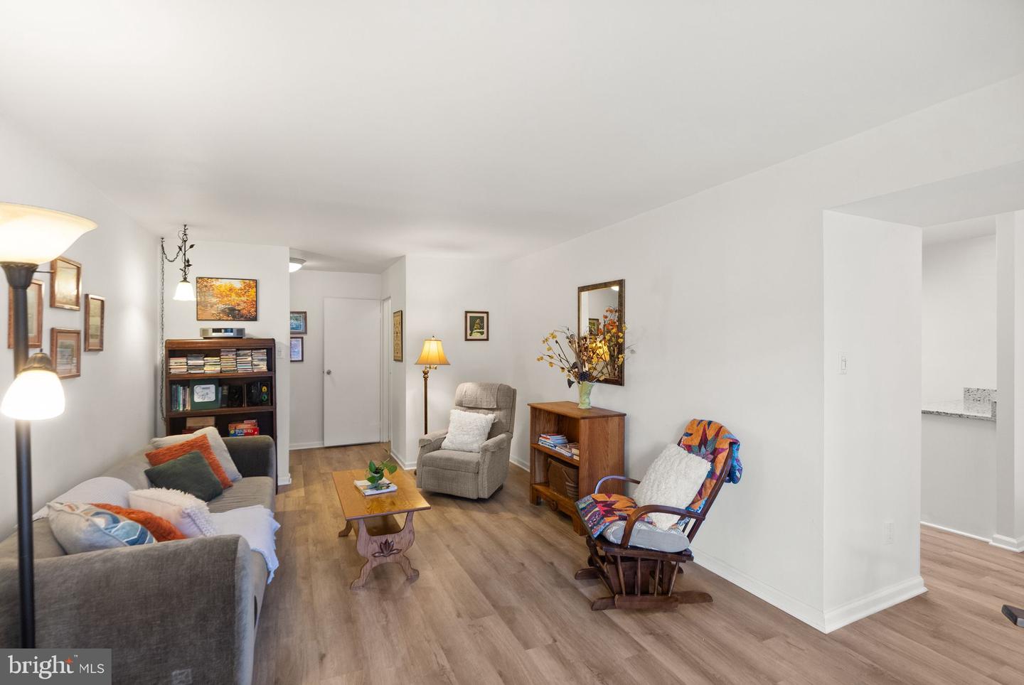 2042 ROYAL FERN CT #1B, RESTON, Virginia 20191, 2 Bedrooms Bedrooms, ,1 BathroomBathrooms,Residential,For sale,2042 ROYAL FERN CT #1B,VAFX2273432 MLS # VAFX2273432