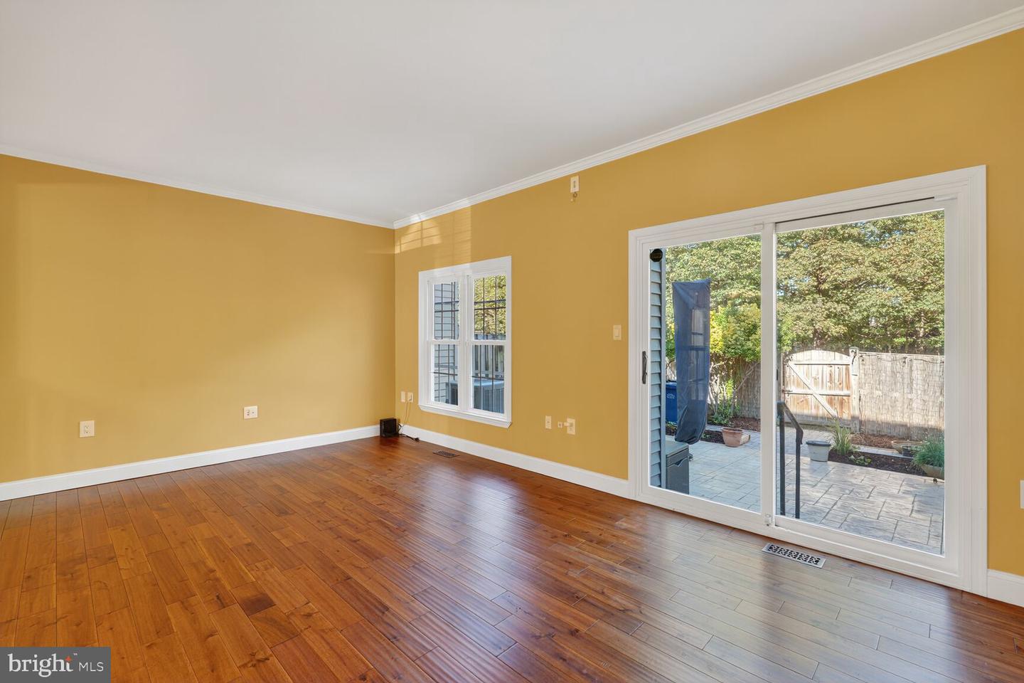 5654 RIDGE VIEW DR, ALEXANDRIA, Virginia 22310, 3 Bedrooms Bedrooms, ,2 BathroomsBathrooms,Residential,For sale,5654 RIDGE VIEW DR,VAFX2273460 MLS # VAFX2273460