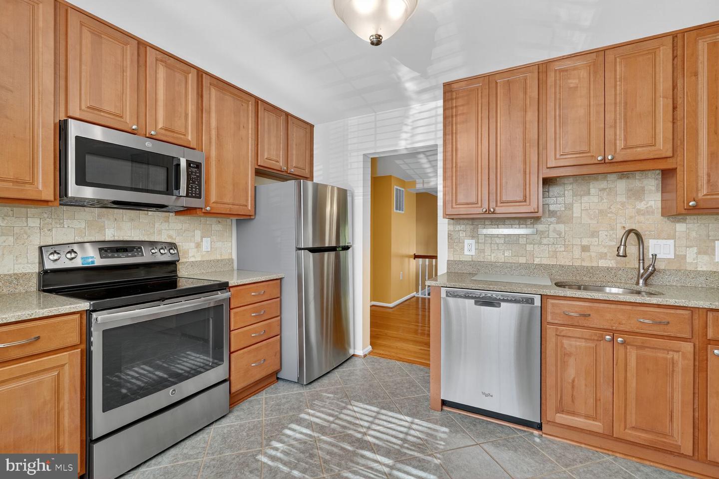 5654 RIDGE VIEW DR, ALEXANDRIA, Virginia 22310, 3 Bedrooms Bedrooms, ,2 BathroomsBathrooms,Residential,For sale,5654 RIDGE VIEW DR,VAFX2273460 MLS # VAFX2273460