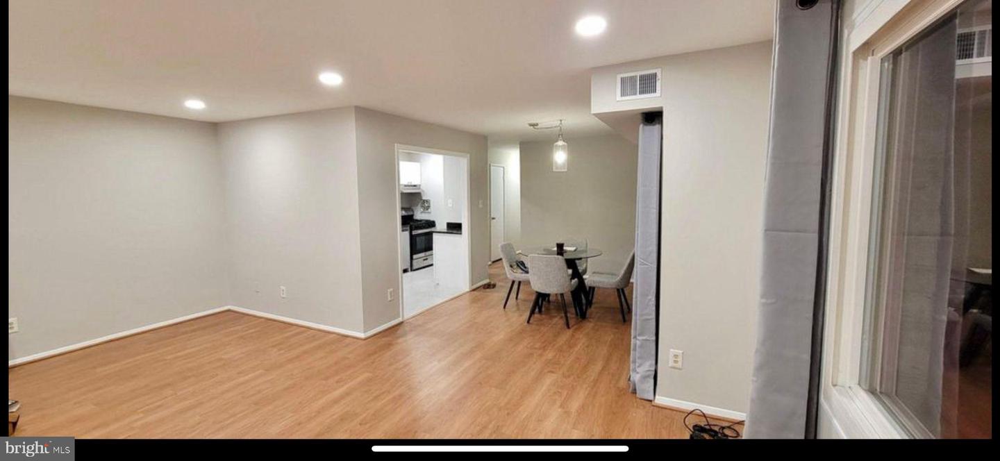 2908 KINGS CHAPEL RD #03/10, FALLS CHURCH, Virginia 22042, 2 Bedrooms Bedrooms, 3 Rooms Rooms,1 BathroomBathrooms,Residential,For sale,2908 KINGS CHAPEL RD #03/10,VAFX2273562 MLS # VAFX2273562