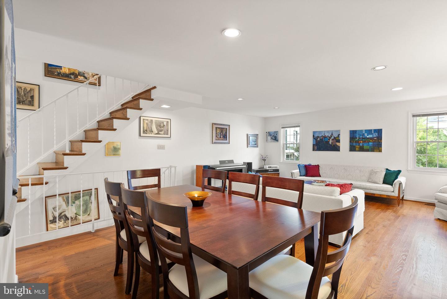 1022 N CLEVELAND ST, ARLINGTON, Virginia 22201, 3 Bedrooms Bedrooms, ,3 BathroomsBathrooms,Residential,For sale,1022 N CLEVELAND ST,VAAR2064742 MLS # VAAR2064742