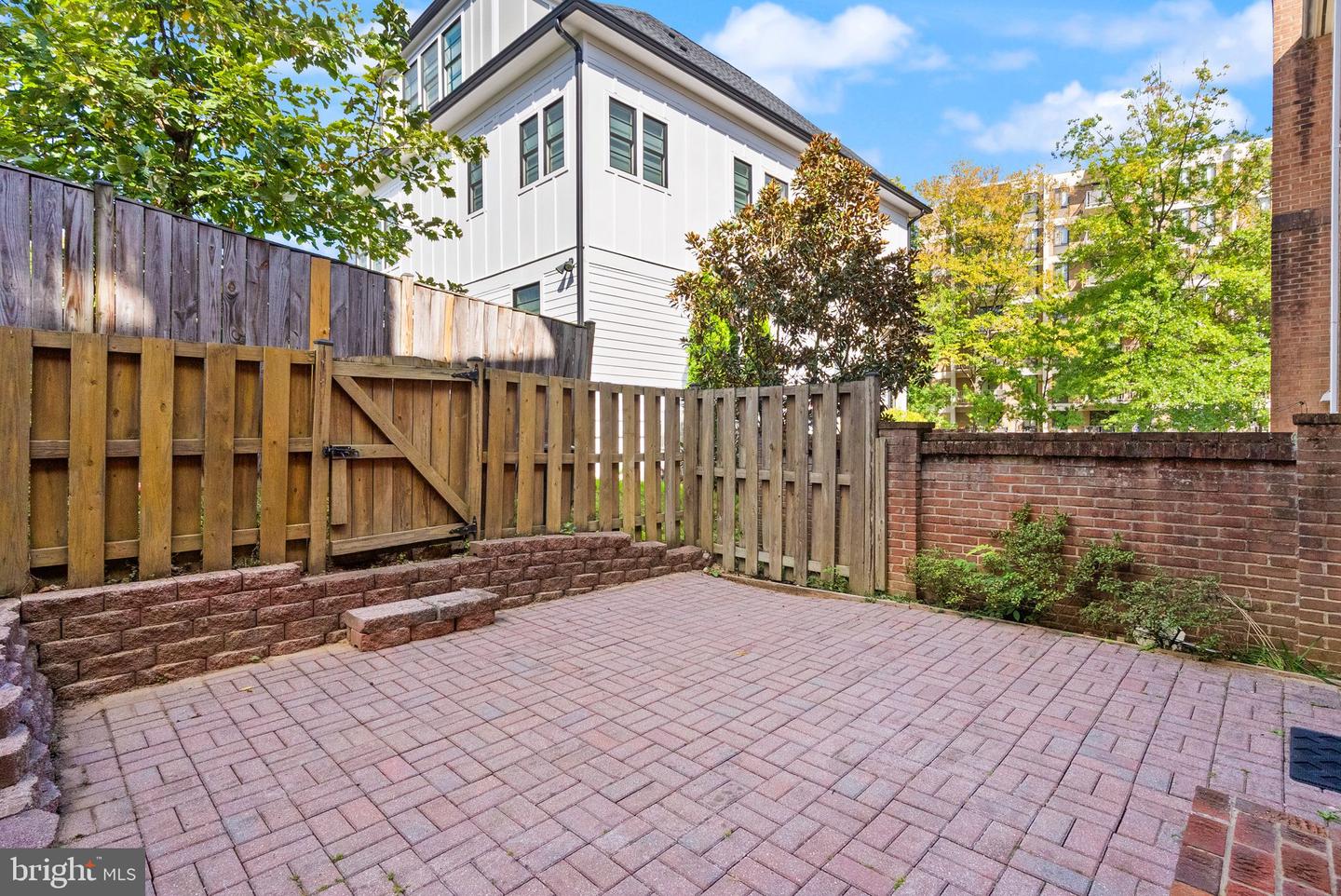 1022 N CLEVELAND ST, ARLINGTON, Virginia 22201, 3 Bedrooms Bedrooms, ,3 BathroomsBathrooms,Residential,For sale,1022 N CLEVELAND ST,VAAR2064742 MLS # VAAR2064742