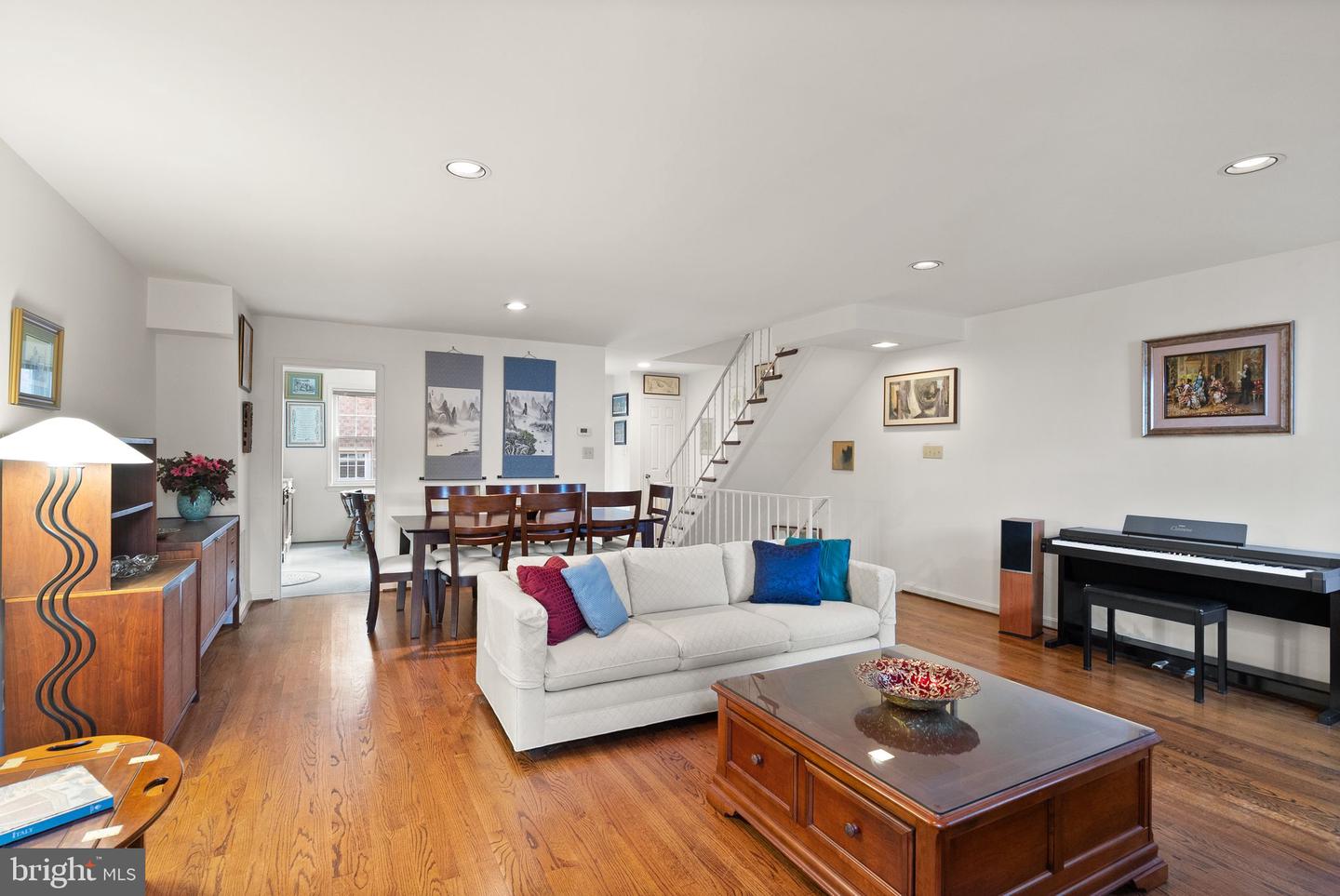1022 N CLEVELAND ST, ARLINGTON, Virginia 22201, 3 Bedrooms Bedrooms, ,3 BathroomsBathrooms,Residential,For sale,1022 N CLEVELAND ST,VAAR2064742 MLS # VAAR2064742