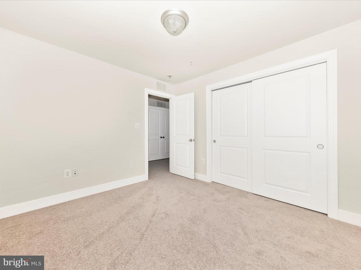 44033 ETNA TER, CHANTILLY, Virginia 20152, 3 Bedrooms Bedrooms, ,2 BathroomsBathrooms,Residential,For sale,44033 ETNA TER,VALO2108548 MLS # VALO2108548