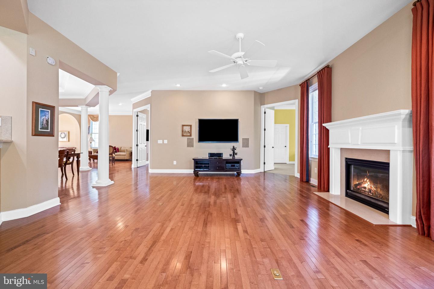 15266 FOG MOUNTAIN CIR, HAYMARKET, Virginia 20169, 2 Bedrooms Bedrooms, ,3 BathroomsBathrooms,Residential,For sale,15266 FOG MOUNTAIN CIR,VAPW2105558 MLS # VAPW2105558