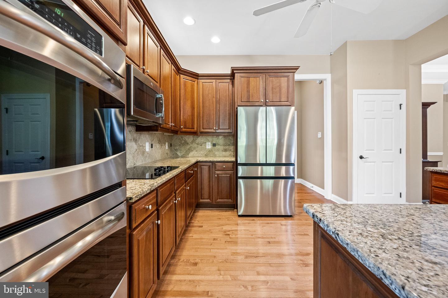 15266 FOG MOUNTAIN CIR, HAYMARKET, Virginia 20169, 2 Bedrooms Bedrooms, ,3 BathroomsBathrooms,Residential,For sale,15266 FOG MOUNTAIN CIR,VAPW2105558 MLS # VAPW2105558