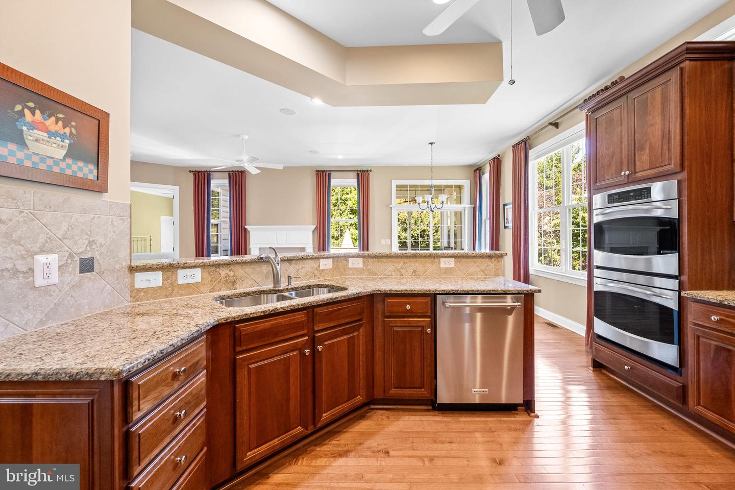 15266 FOG MOUNTAIN CIR, HAYMARKET, Virginia 20169, 2 Bedrooms Bedrooms, ,3 BathroomsBathrooms,Residential,For sale,15266 FOG MOUNTAIN CIR,VAPW2105558 MLS # VAPW2105558