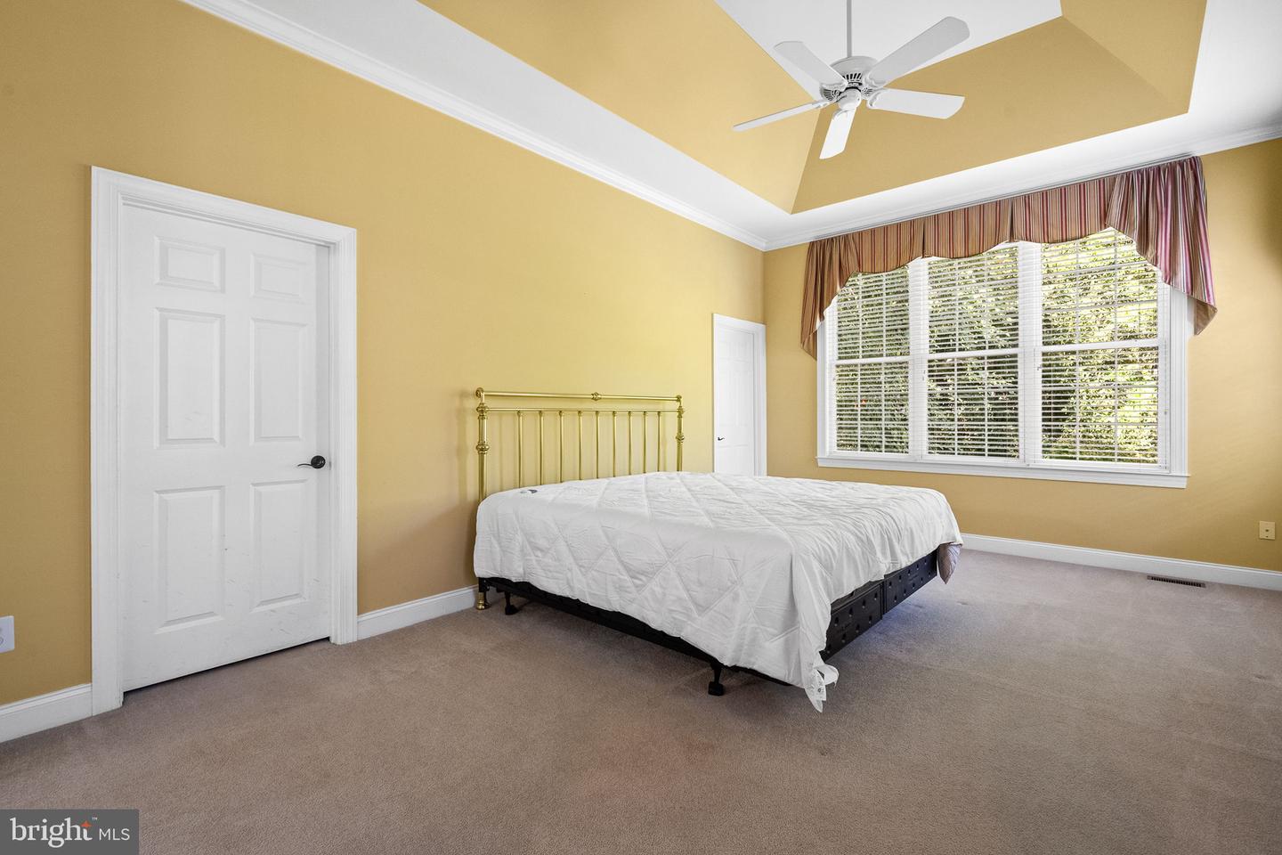 15266 FOG MOUNTAIN CIR, HAYMARKET, Virginia 20169, 2 Bedrooms Bedrooms, ,3 BathroomsBathrooms,Residential,For sale,15266 FOG MOUNTAIN CIR,VAPW2105558 MLS # VAPW2105558