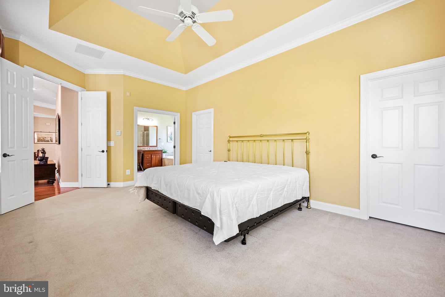 15266 FOG MOUNTAIN CIR, HAYMARKET, Virginia 20169, 2 Bedrooms Bedrooms, ,3 BathroomsBathrooms,Residential,For sale,15266 FOG MOUNTAIN CIR,VAPW2105558 MLS # VAPW2105558