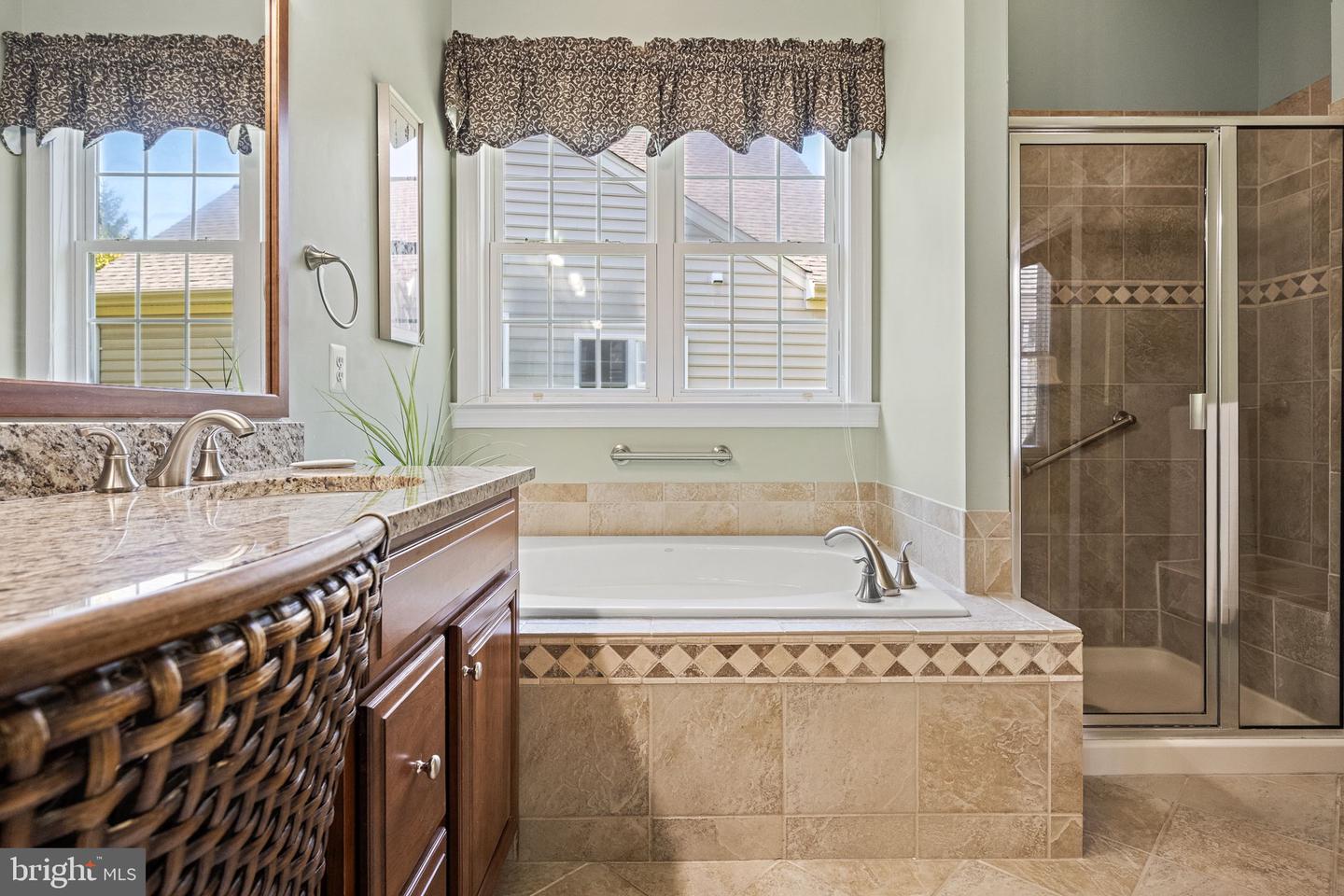 15266 FOG MOUNTAIN CIR, HAYMARKET, Virginia 20169, 2 Bedrooms Bedrooms, ,3 BathroomsBathrooms,Residential,For sale,15266 FOG MOUNTAIN CIR,VAPW2105558 MLS # VAPW2105558