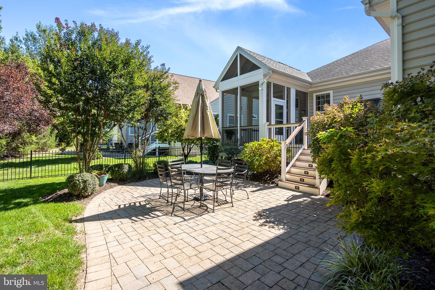 15266 FOG MOUNTAIN CIR, HAYMARKET, Virginia 20169, 2 Bedrooms Bedrooms, ,3 BathroomsBathrooms,Residential,For sale,15266 FOG MOUNTAIN CIR,VAPW2105558 MLS # VAPW2105558