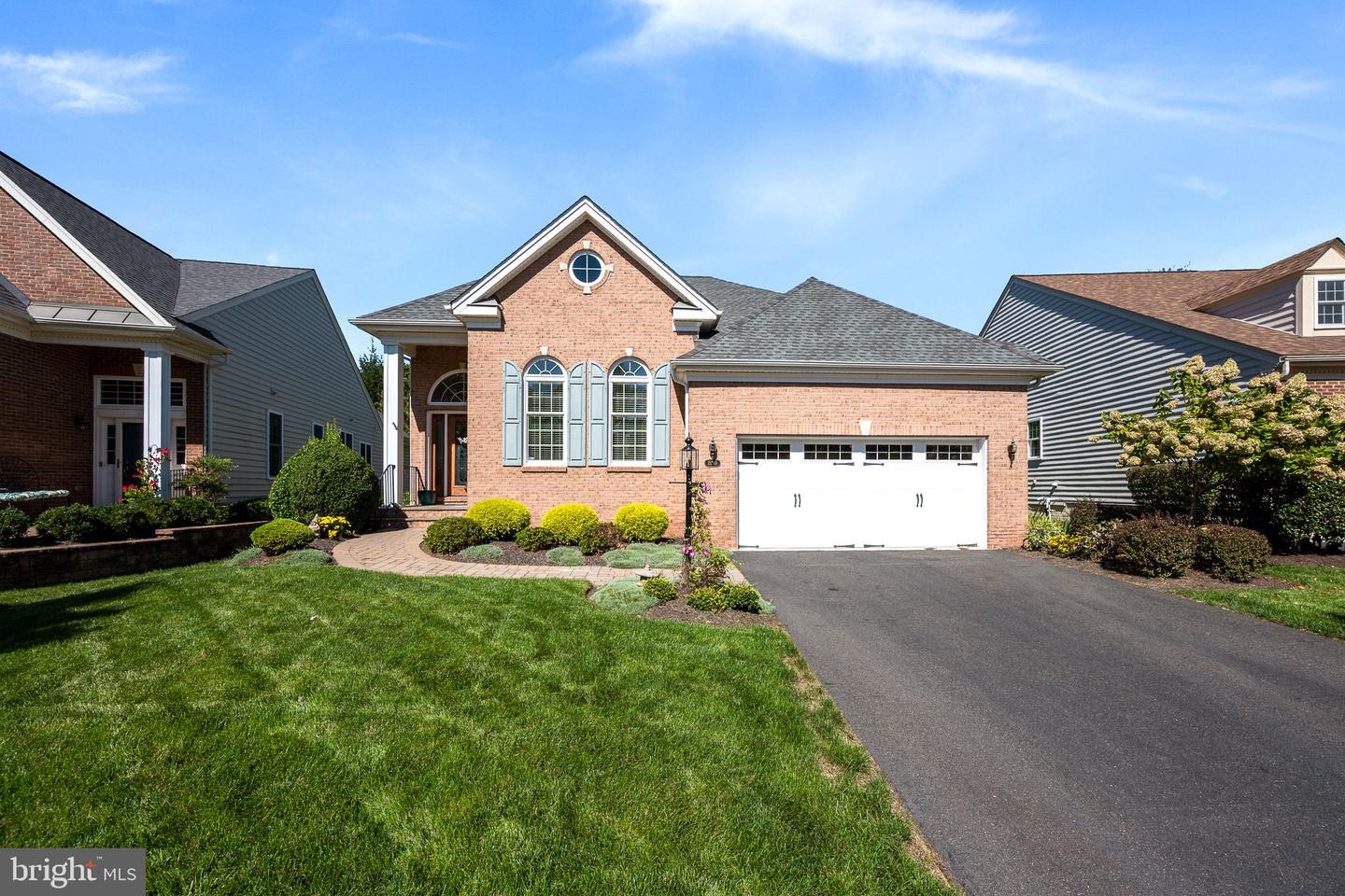 15266 FOG MOUNTAIN CIR, HAYMARKET, Virginia 20169, 2 Bedrooms Bedrooms, ,3 BathroomsBathrooms,Residential,For sale,15266 FOG MOUNTAIN CIR,VAPW2105558 MLS # VAPW2105558