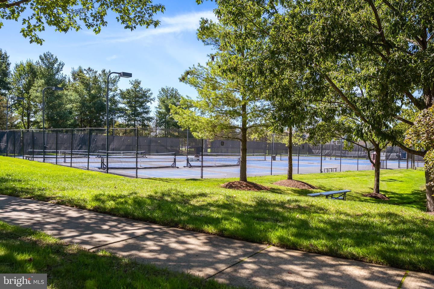 15266 FOG MOUNTAIN CIR, HAYMARKET, Virginia 20169, 2 Bedrooms Bedrooms, ,3 BathroomsBathrooms,Residential,For sale,15266 FOG MOUNTAIN CIR,VAPW2105558 MLS # VAPW2105558