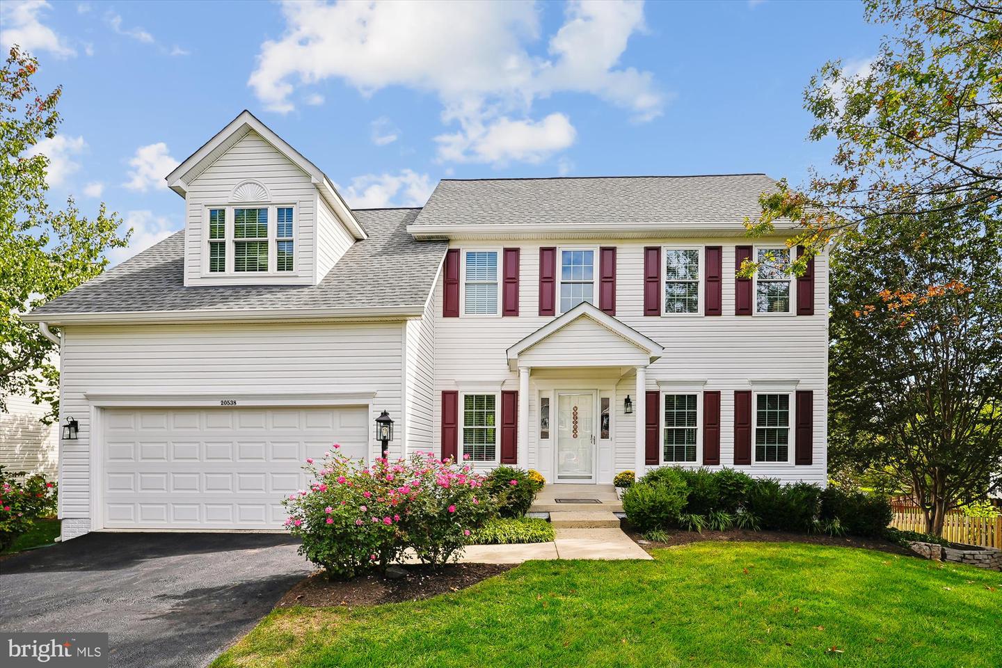 20538 COURIER RIDGE PL, ASHBURN, Virginia 20147, 4 Bedrooms Bedrooms, ,3 BathroomsBathrooms,Residential,For sale,20538 COURIER RIDGE PL,VALO2108428 MLS # VALO2108428