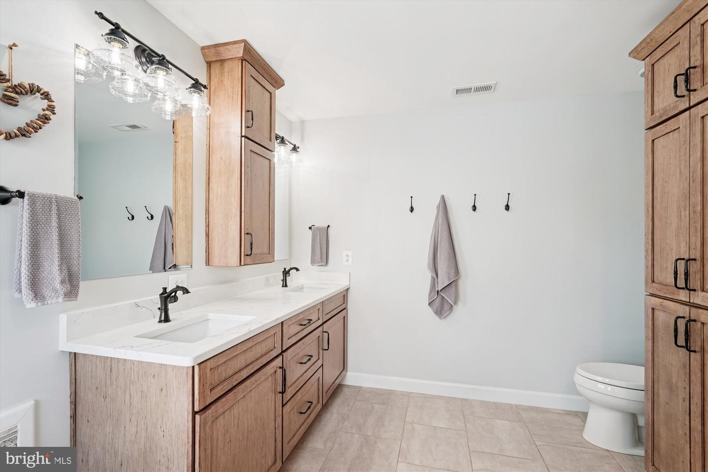 20538 COURIER RIDGE PL, ASHBURN, Virginia 20147, 4 Bedrooms Bedrooms, ,3 BathroomsBathrooms,Residential,For sale,20538 COURIER RIDGE PL,VALO2108428 MLS # VALO2108428