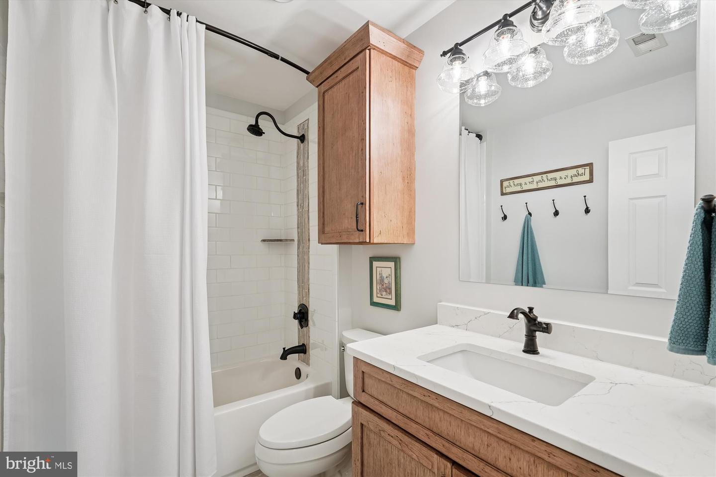 20538 COURIER RIDGE PL, ASHBURN, Virginia 20147, 4 Bedrooms Bedrooms, ,3 BathroomsBathrooms,Residential,For sale,20538 COURIER RIDGE PL,VALO2108428 MLS # VALO2108428