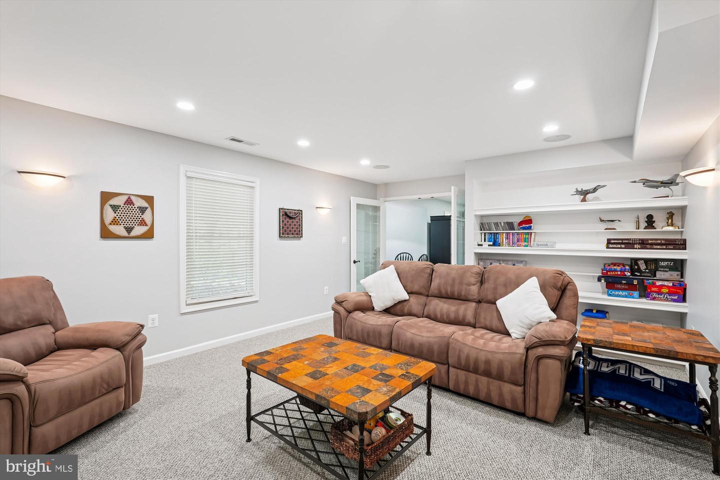 20538 COURIER RIDGE PL, ASHBURN, Virginia 20147, 4 Bedrooms Bedrooms, ,3 BathroomsBathrooms,Residential,For sale,20538 COURIER RIDGE PL,VALO2108428 MLS # VALO2108428