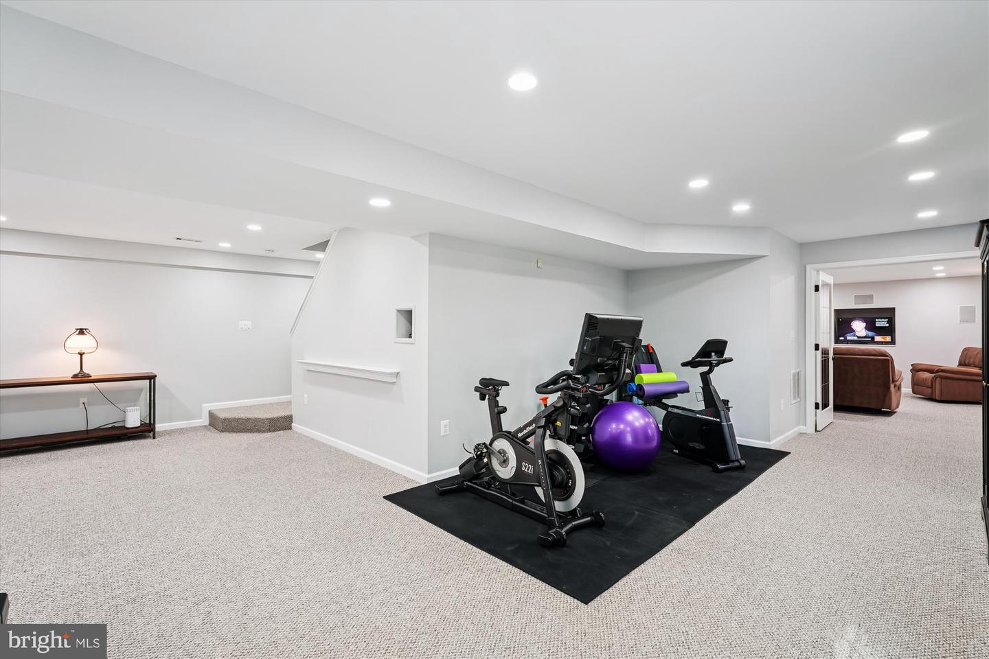 20538 COURIER RIDGE PL, ASHBURN, Virginia 20147, 4 Bedrooms Bedrooms, ,3 BathroomsBathrooms,Residential,For sale,20538 COURIER RIDGE PL,VALO2108428 MLS # VALO2108428