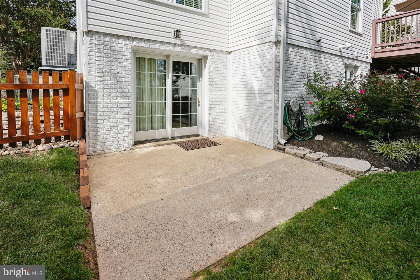 20538 COURIER RIDGE PL, ASHBURN, Virginia 20147, 4 Bedrooms Bedrooms, ,3 BathroomsBathrooms,Residential,For sale,20538 COURIER RIDGE PL,VALO2108428 MLS # VALO2108428