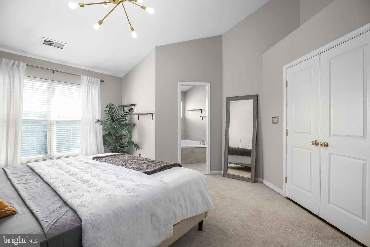 12205 DESOTO FALLS CT, BRISTOW, Virginia 20136, 3 Bedrooms Bedrooms, ,2 BathroomsBathrooms,Residential,For sale,12205 DESOTO FALLS CT,VAPW2105582 MLS # VAPW2105582