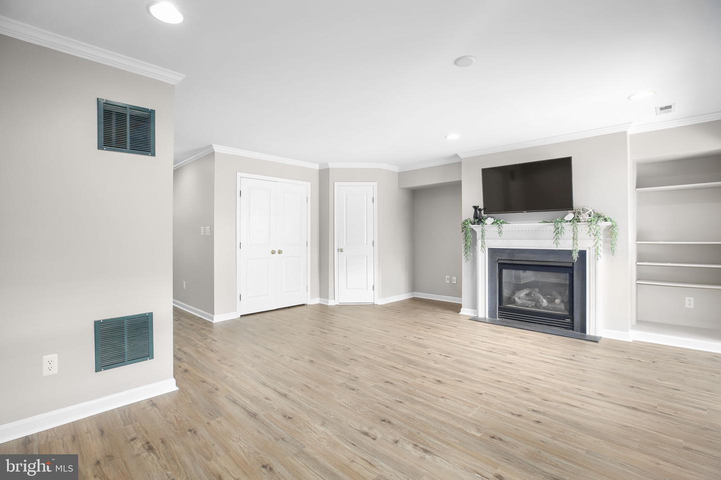 12205 DESOTO FALLS CT, BRISTOW, Virginia 20136, 3 Bedrooms Bedrooms, ,2 BathroomsBathrooms,Residential,For sale,12205 DESOTO FALLS CT,VAPW2105582 MLS # VAPW2105582