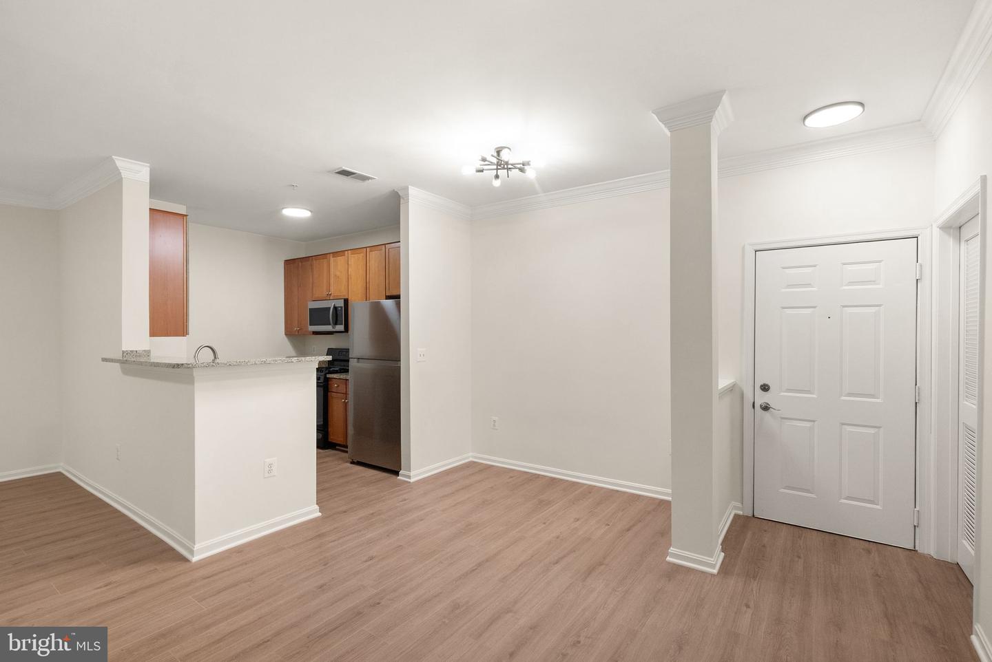 4860 EISENHOWER AVE #180, ALEXANDRIA, Virginia 22304, 1 Bedroom Bedrooms, ,1 BathroomBathrooms,Residential,For sale,4860 EISENHOWER AVE #180,VAAX2050632 MLS # VAAX2050632 4860 EISENHOWER AVE #180, ALEXANDRIA, Virginia 22304, 1 Bedroom Bedrooms, ,1 BathroomBathrooms,Residential,For sale,4860 EISENHOWER AVE #180,VAAX2050632 MLS # VAAX2050632