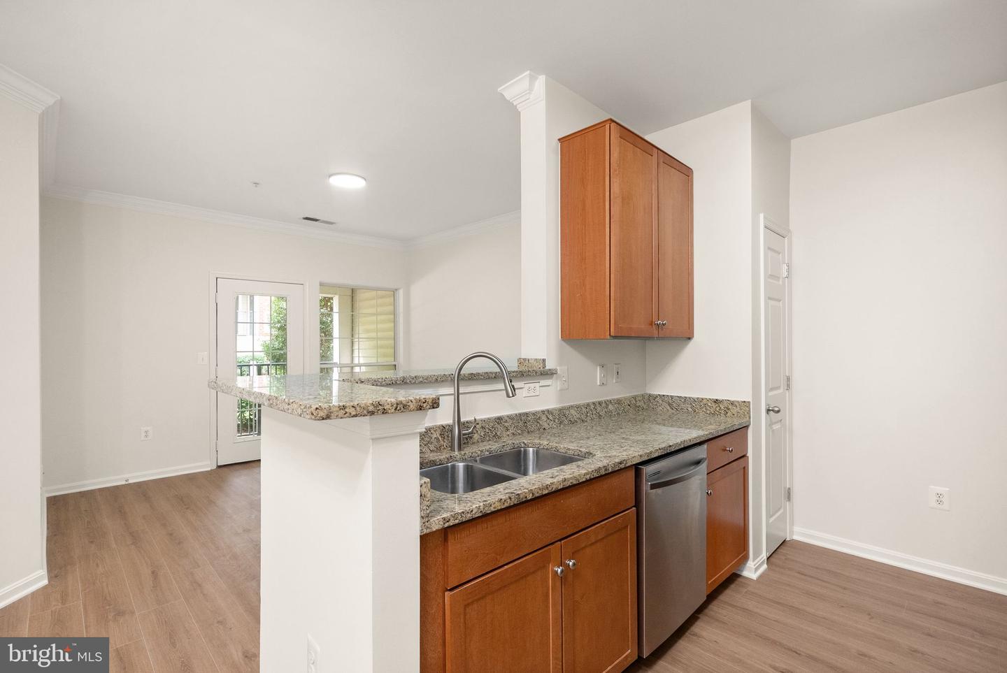 4860 EISENHOWER AVE #180, ALEXANDRIA, Virginia 22304, 1 Bedroom Bedrooms, ,1 BathroomBathrooms,Residential,For sale,4860 EISENHOWER AVE #180,VAAX2050632 MLS # VAAX2050632 4860 EISENHOWER AVE #180, ALEXANDRIA, Virginia 22304, 1 Bedroom Bedrooms, ,1 BathroomBathrooms,Residential,For sale,4860 EISENHOWER AVE #180,VAAX2050632 MLS # VAAX2050632