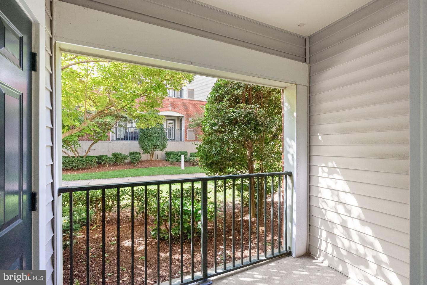 4860 EISENHOWER AVE #180, ALEXANDRIA, Virginia 22304, 1 Bedroom Bedrooms, ,1 BathroomBathrooms,Residential,For sale,4860 EISENHOWER AVE #180,VAAX2050632 MLS # VAAX2050632 4860 EISENHOWER AVE #180, ALEXANDRIA, Virginia 22304, 1 Bedroom Bedrooms, ,1 BathroomBathrooms,Residential,For sale,4860 EISENHOWER AVE #180,VAAX2050632 MLS # VAAX2050632