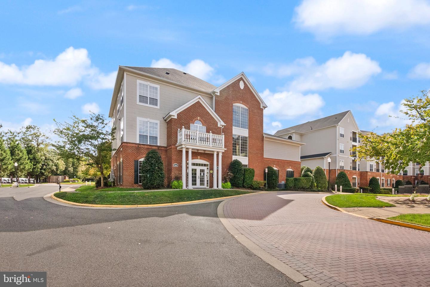 4860 EISENHOWER AVE #180, ALEXANDRIA, Virginia 22304, 1 Bedroom Bedrooms, ,1 BathroomBathrooms,Residential,For sale,4860 EISENHOWER AVE #180,VAAX2050632 MLS # VAAX2050632 4860 EISENHOWER AVE #180, ALEXANDRIA, Virginia 22304, 1 Bedroom Bedrooms, ,1 BathroomBathrooms,Residential,For sale,4860 EISENHOWER AVE #180,VAAX2050632 MLS # VAAX2050632