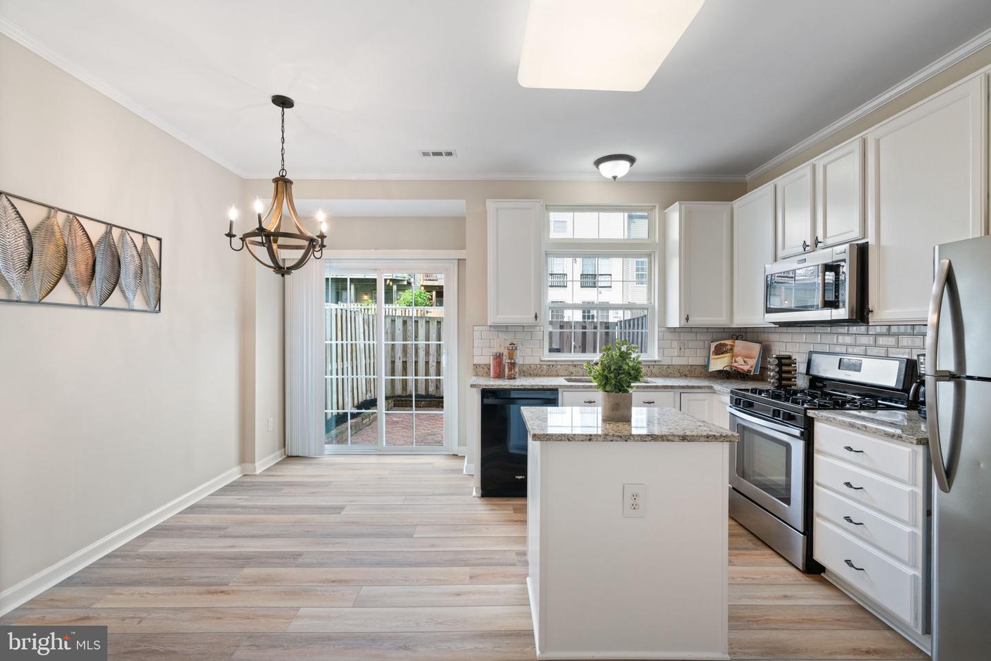 15640 THREE OTTERS PL, MANASSAS, Virginia 20112, 3 Bedrooms Bedrooms, ,2 BathroomsBathrooms,Residential,For sale,15640 THREE OTTERS PL,VAPW2105584 MLS # VAPW2105584