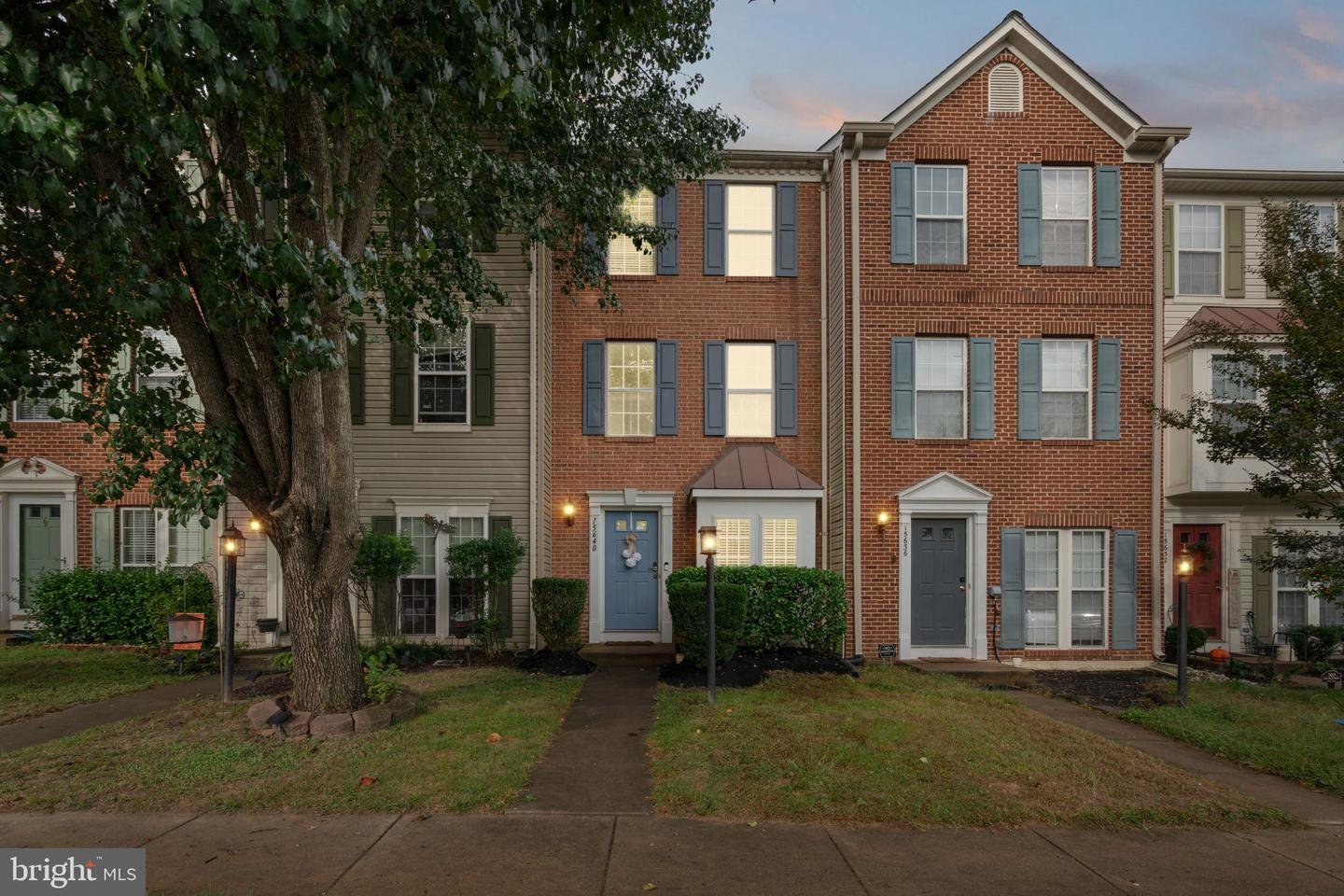 15640 THREE OTTERS PL, MANASSAS, Virginia 20112, 3 Bedrooms Bedrooms, ,2 BathroomsBathrooms,Residential,For sale,15640 THREE OTTERS PL,VAPW2105584 MLS # VAPW2105584