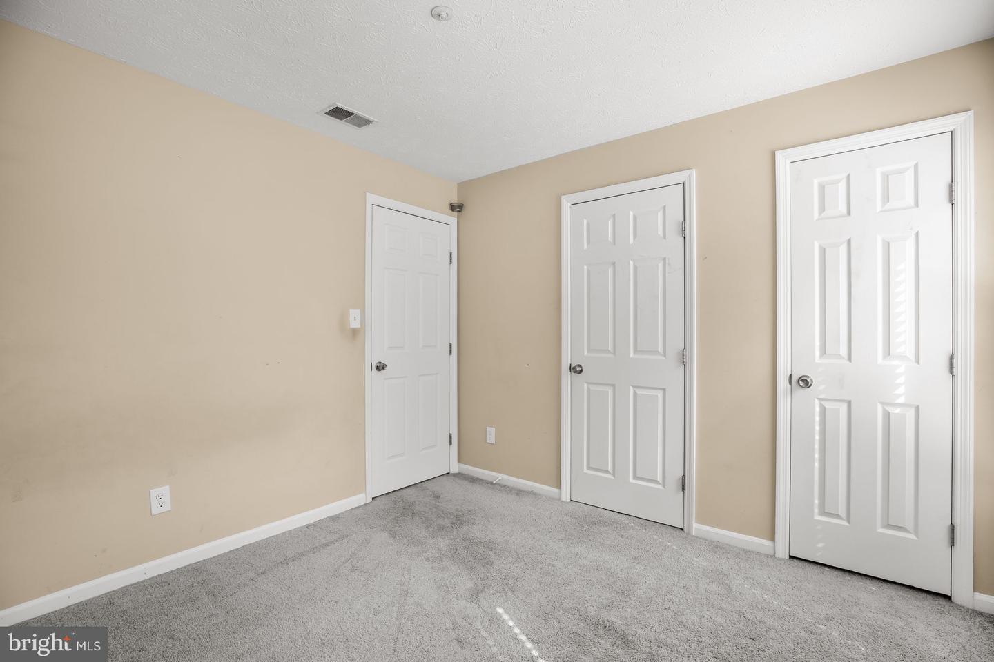 12309 ASHMONT CT #203, WOODBRIDGE, Virginia 22192, 2 Bedrooms Bedrooms, ,2 BathroomsBathrooms,Residential,For sale,12309 ASHMONT CT #203,VAPW2105594 MLS # VAPW2105594