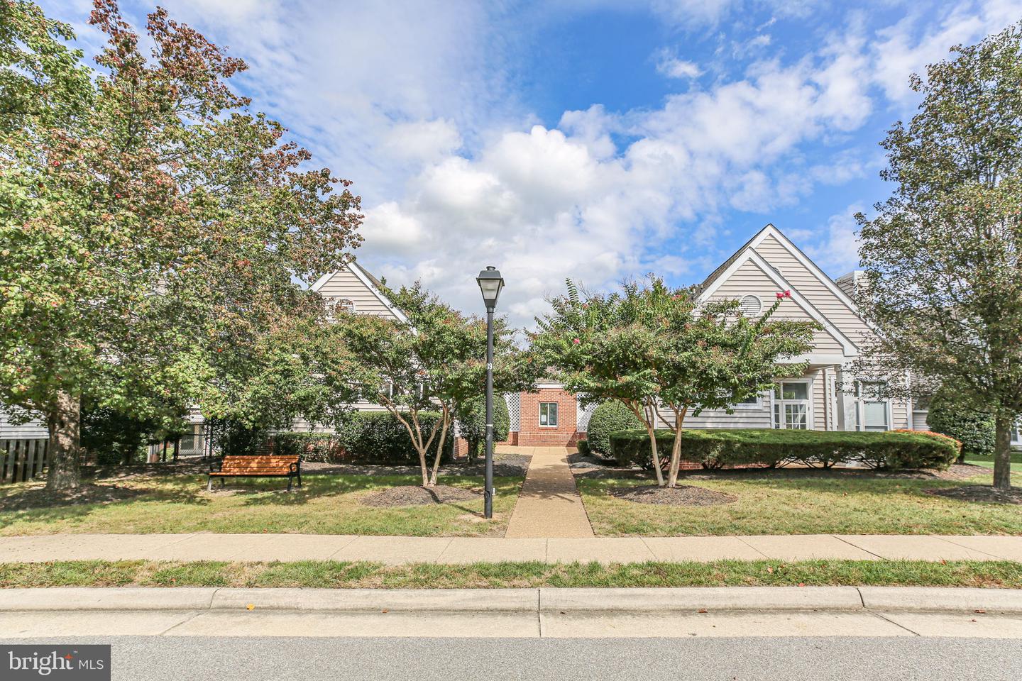 12309 ASHMONT CT #203, WOODBRIDGE, Virginia 22192, 2 Bedrooms Bedrooms, ,2 BathroomsBathrooms,Residential,For sale,12309 ASHMONT CT #203,VAPW2105594 MLS # VAPW2105594