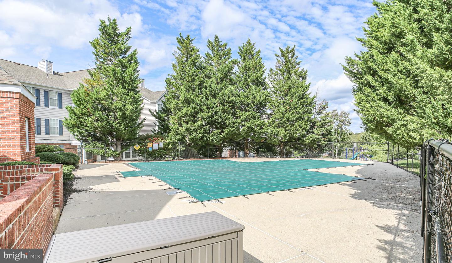 12309 ASHMONT CT #203, WOODBRIDGE, Virginia 22192, 2 Bedrooms Bedrooms, ,2 BathroomsBathrooms,Residential,For sale,12309 ASHMONT CT #203,VAPW2105594 MLS # VAPW2105594