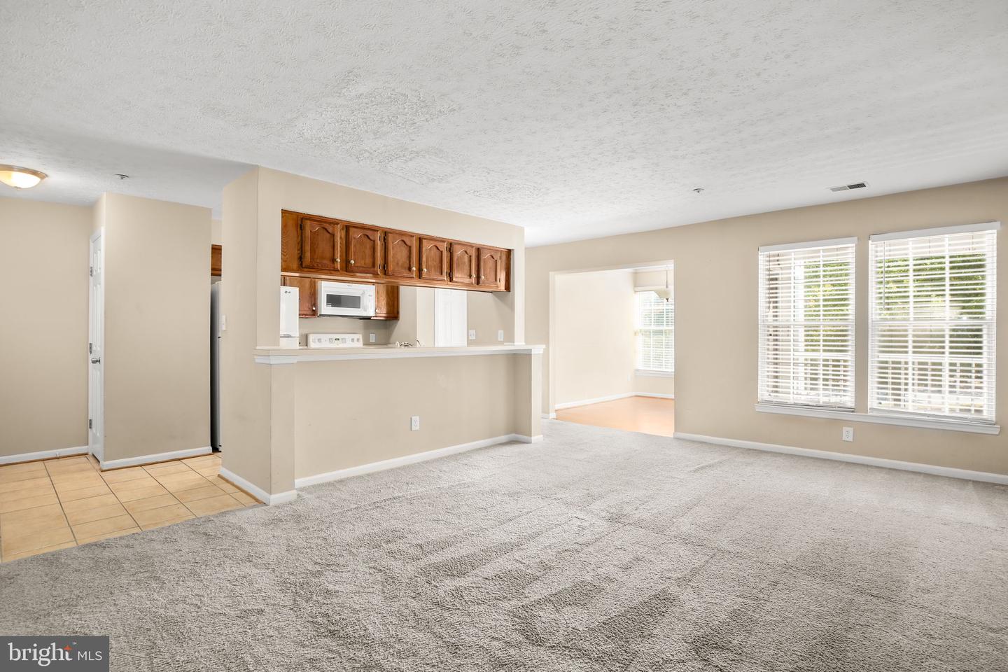 12309 ASHMONT CT #203, WOODBRIDGE, Virginia 22192, 2 Bedrooms Bedrooms, ,2 BathroomsBathrooms,Residential,For sale,12309 ASHMONT CT #203,VAPW2105594 MLS # VAPW2105594