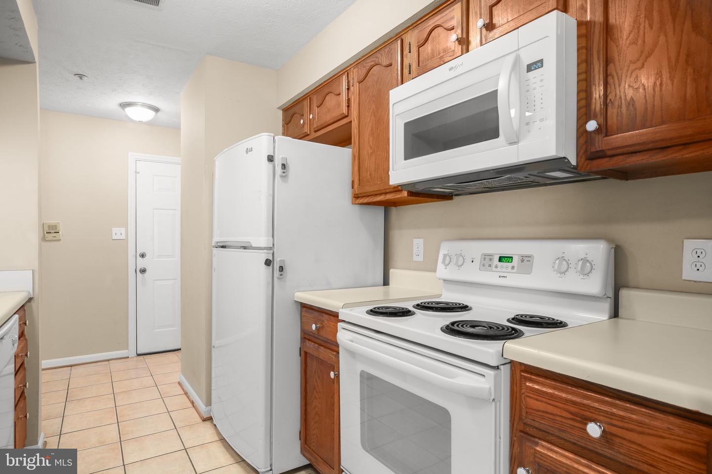 12309 ASHMONT CT #203, WOODBRIDGE, Virginia 22192, 2 Bedrooms Bedrooms, ,2 BathroomsBathrooms,Residential,For sale,12309 ASHMONT CT #203,VAPW2105594 MLS # VAPW2105594