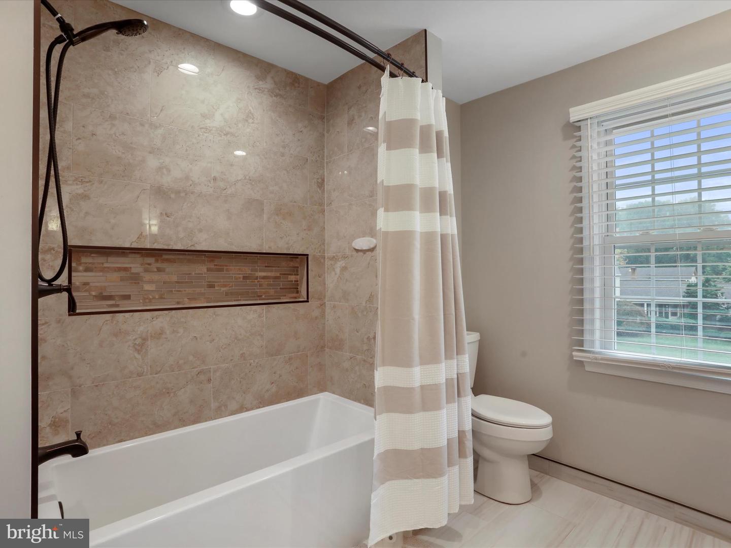 19 BUTTERNUT WAY, STERLING, Virginia 20164, 4 Bedrooms Bedrooms, ,2 BathroomsBathrooms,Residential,For sale,19 BUTTERNUT WAY,VALO2108458 MLS # VALO2108458
