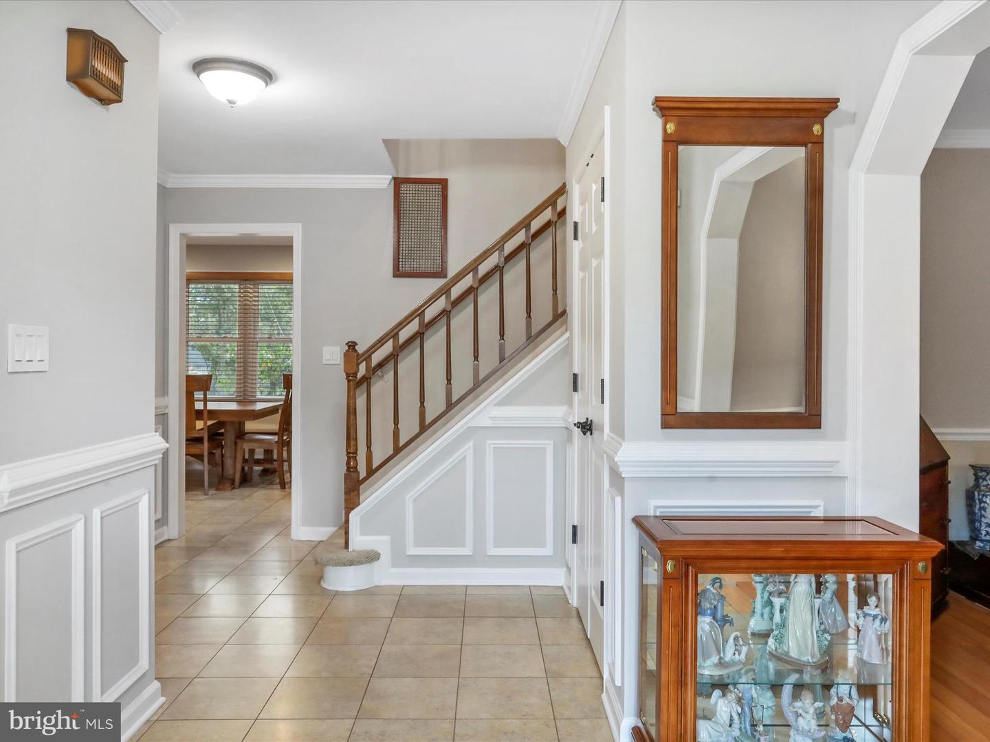 19 BUTTERNUT WAY, STERLING, Virginia 20164, 4 Bedrooms Bedrooms, ,2 BathroomsBathrooms,Residential,For sale,19 BUTTERNUT WAY,VALO2108458 MLS # VALO2108458